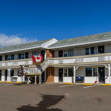Hearthstone Inn - Port Hastings Экстерьер фото