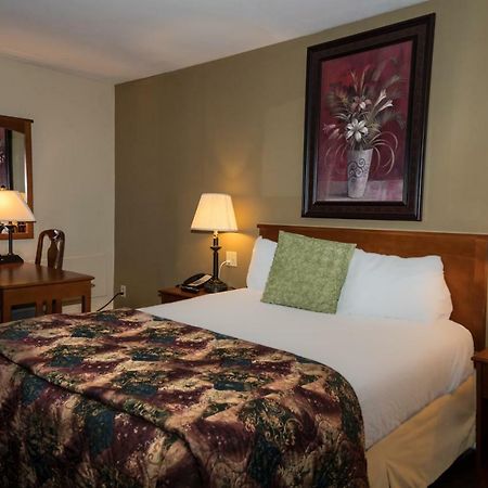 Hearthstone Inn - Port Hastings Экстерьер фото