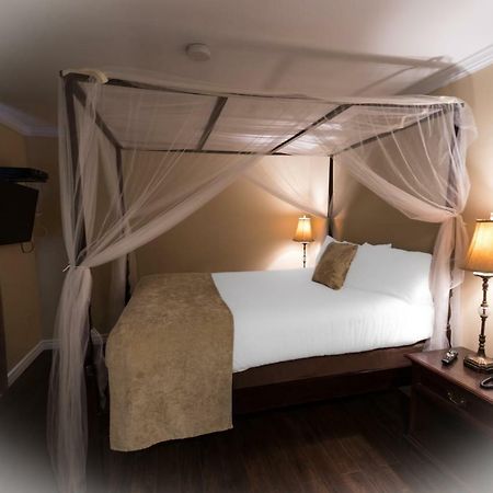 Hearthstone Inn - Port Hastings Экстерьер фото