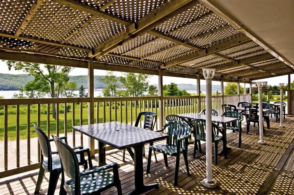 Hearthstone Inn - Port Hastings Ресторан фото