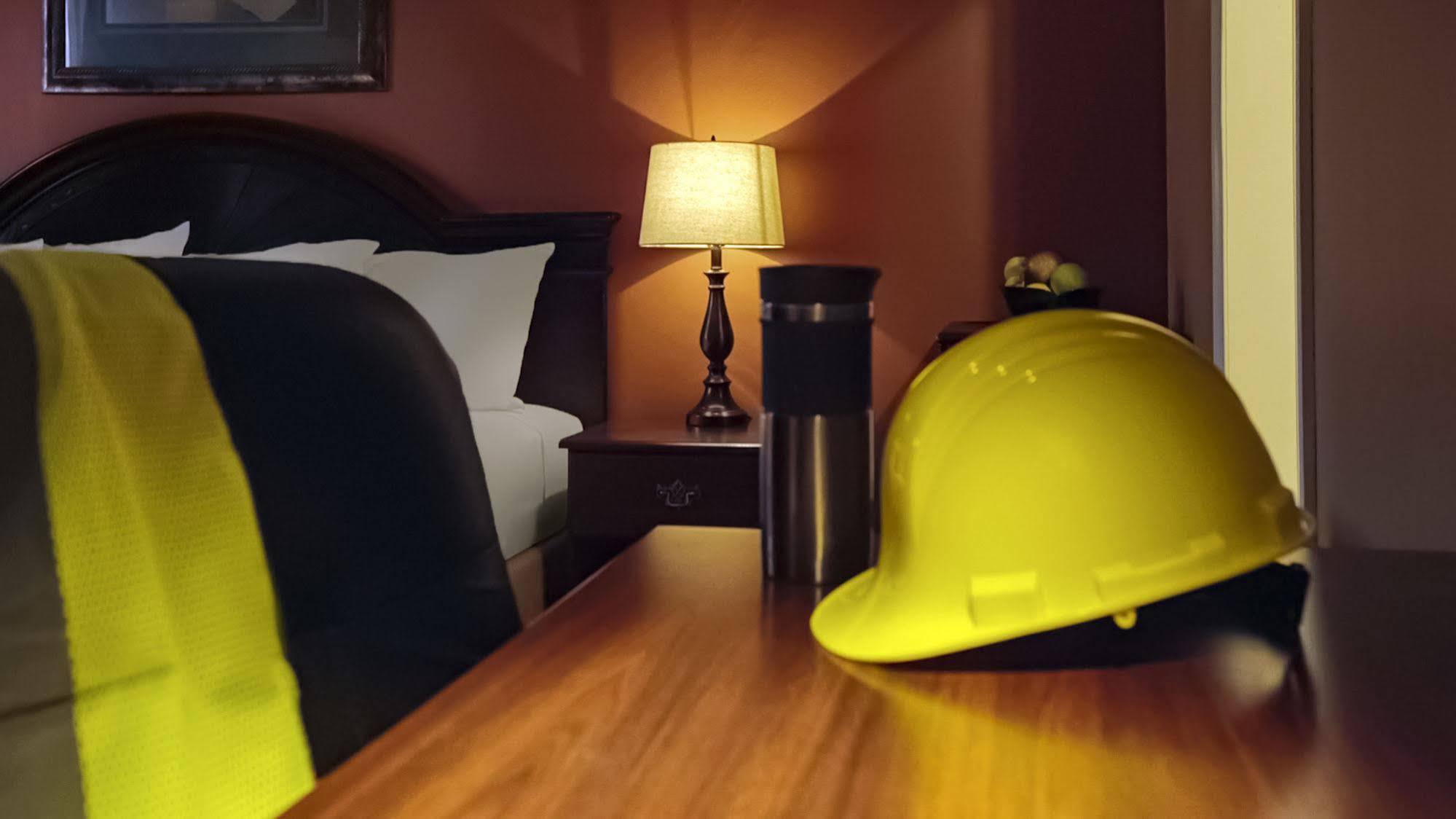 Hearthstone Inn - Port Hastings Экстерьер фото