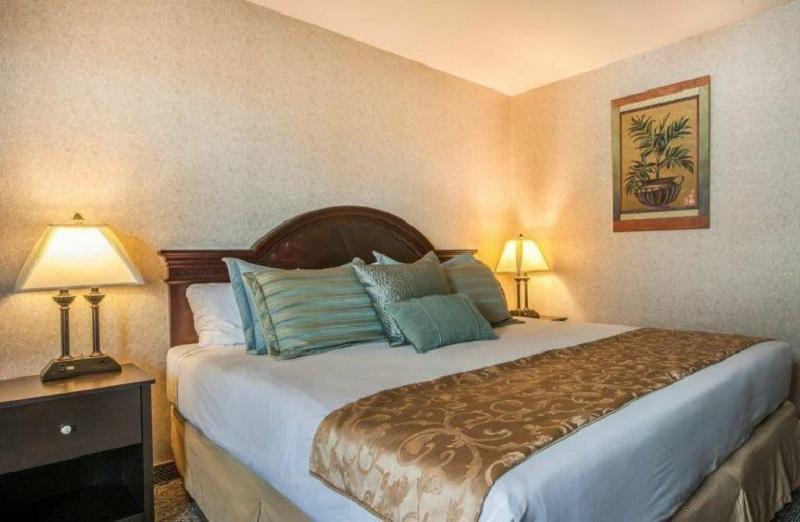Hearthstone Inn - Port Hastings Экстерьер фото