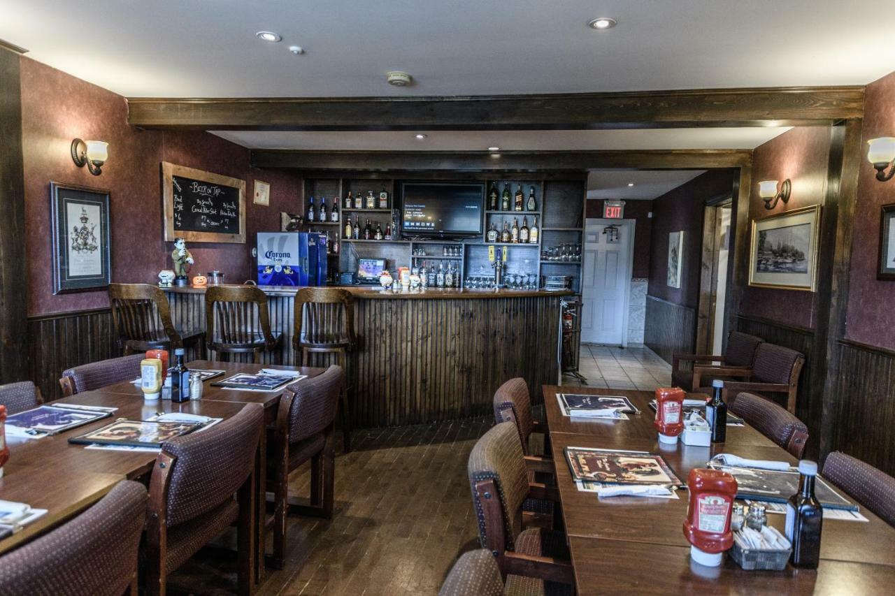 Hearthstone Inn - Port Hastings Экстерьер фото